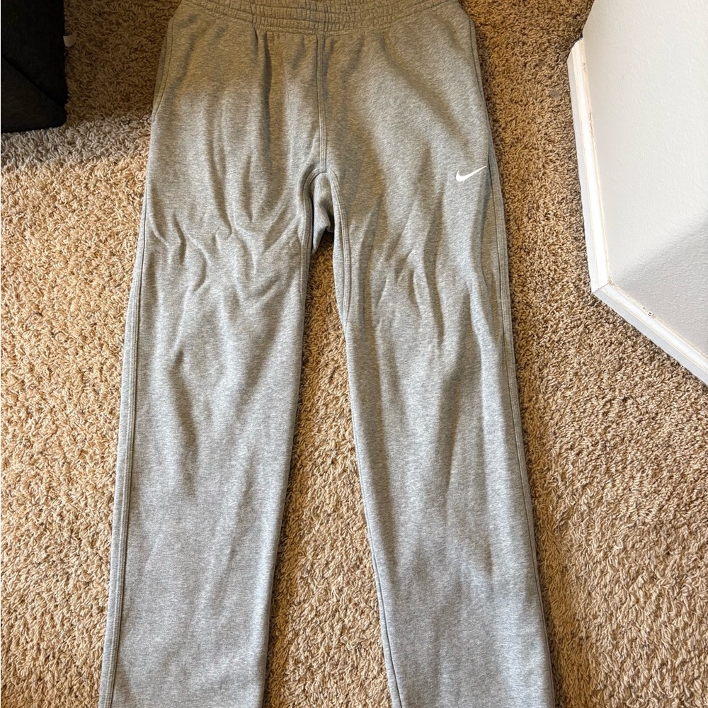 Nike Men's Grey Athletic Sweatpants